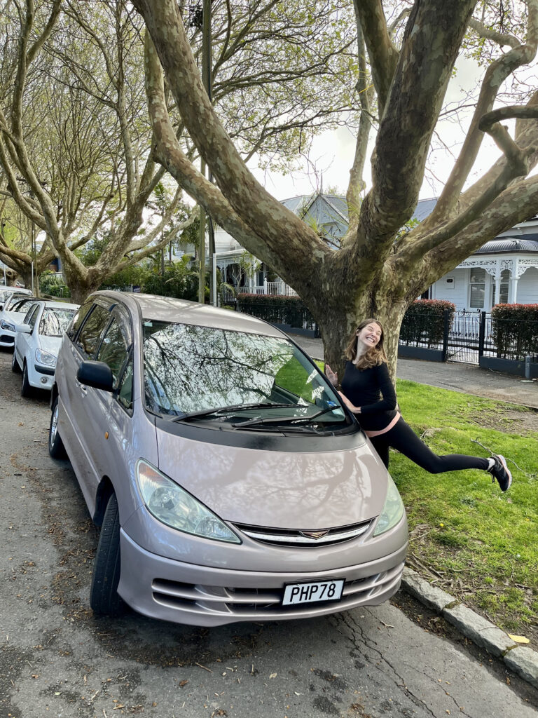 Naše nová Estima v Aucklandu